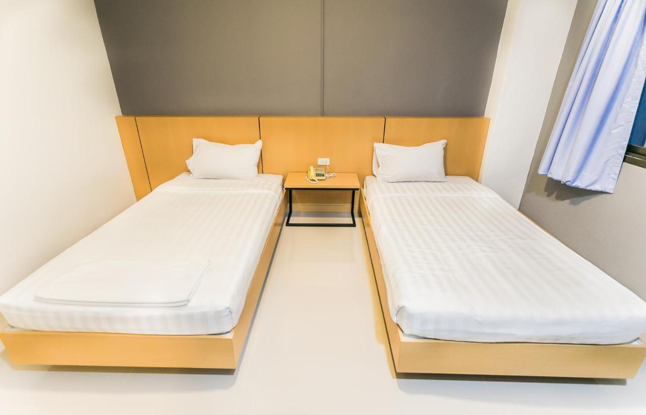 Grand Leo Hotel Khon Kaen Dış mekan fotoğraf
